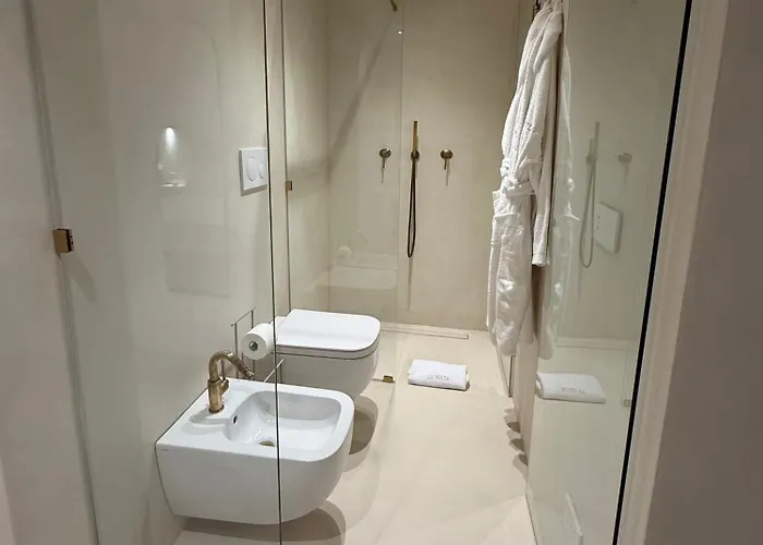 アパート La Volta *